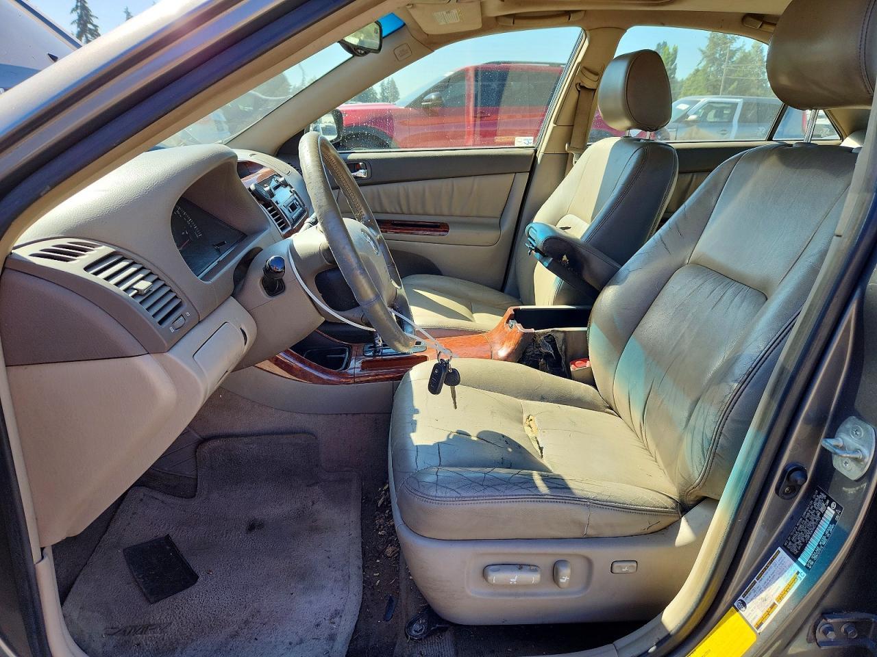 2004 Toyota Camry Xle V6 - Image 7