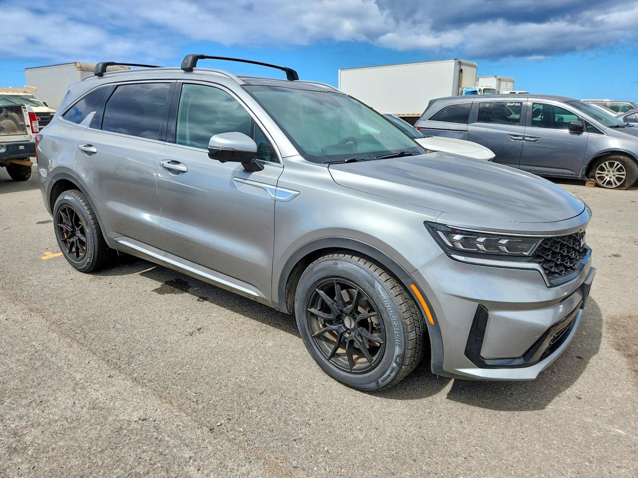 2023 Kia Sorento Sxp - Фото 4