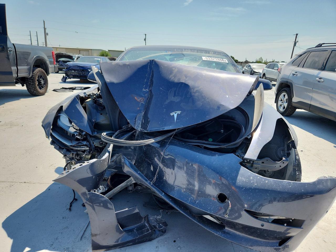 2022 Tesla Model 3 - Фото 5