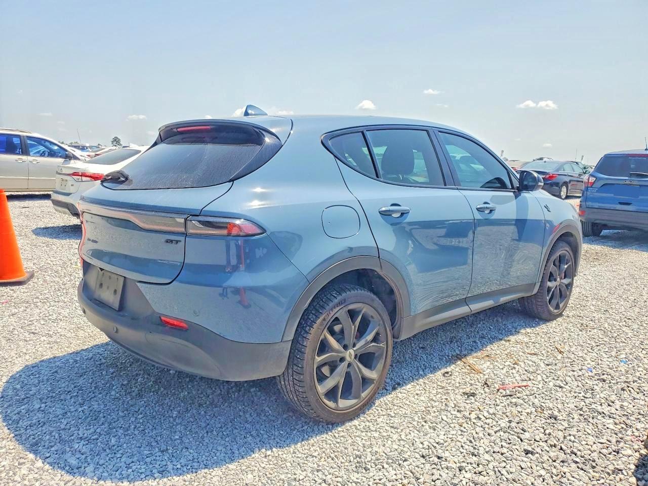 2023 Dodge Hornet Gt Plus - Фото 3