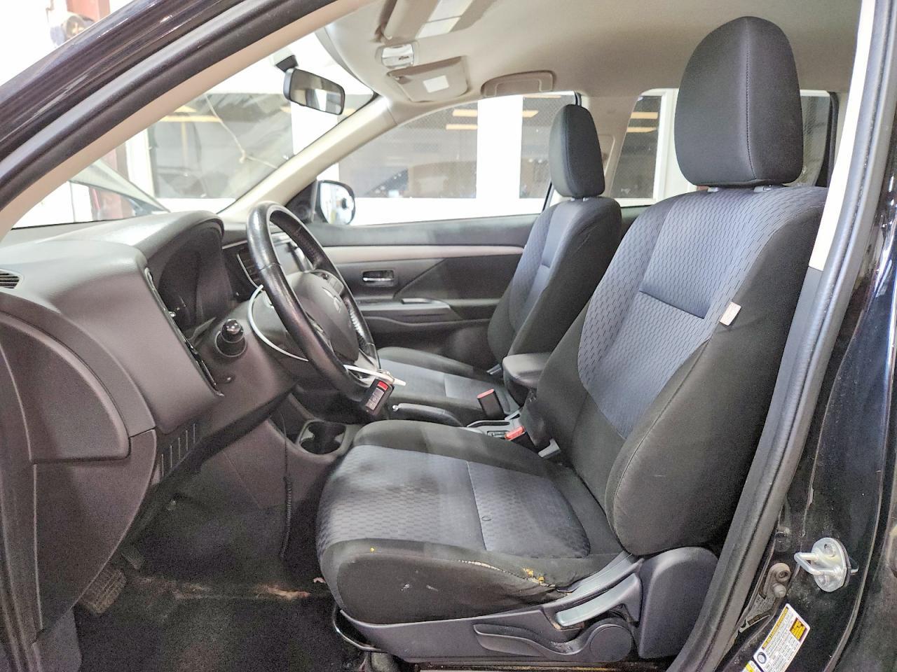 2014 Mitsubishi Outlander Se - Фото 7