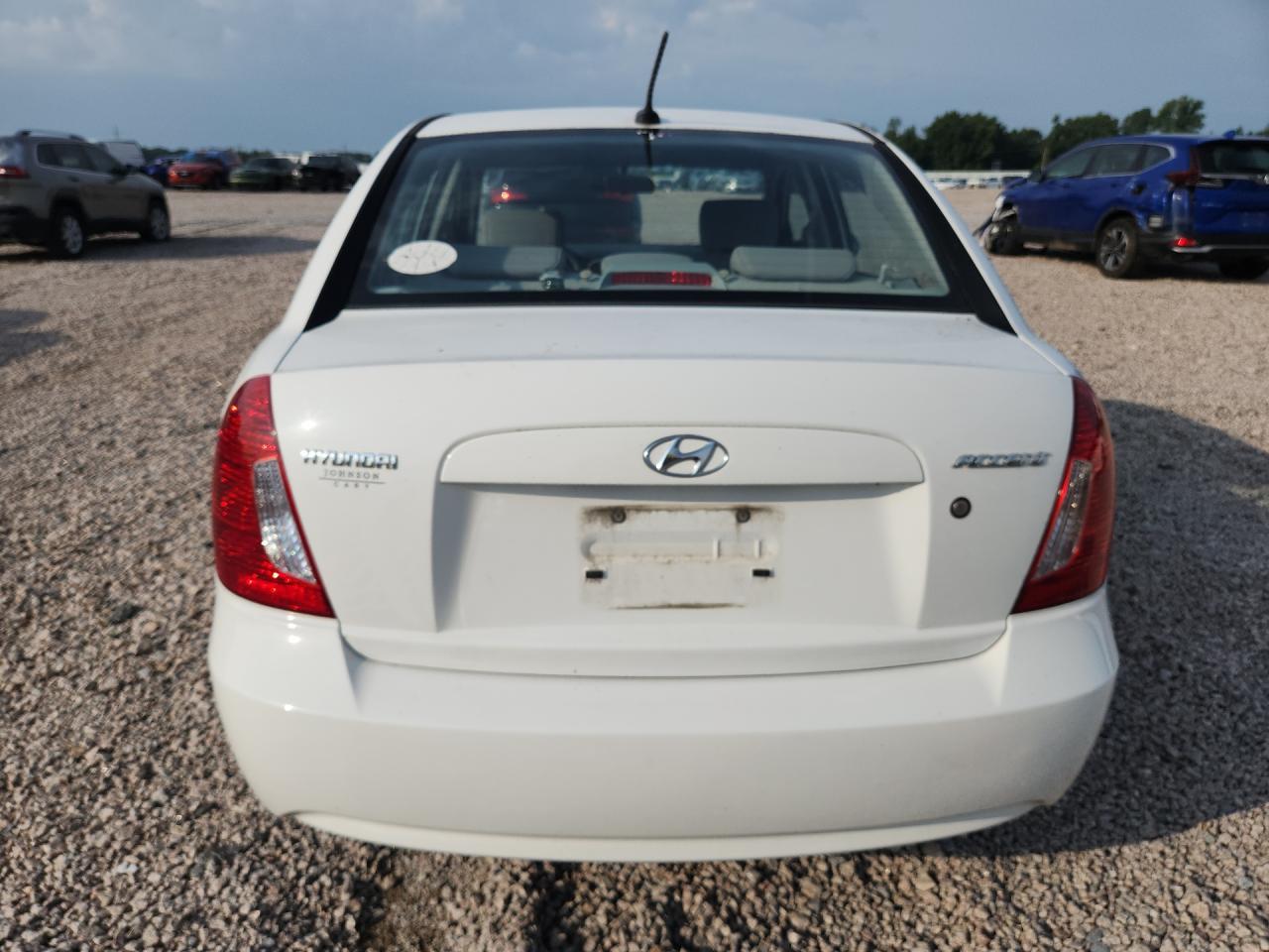 2008 Hyundai Accent Gls - Фото 6