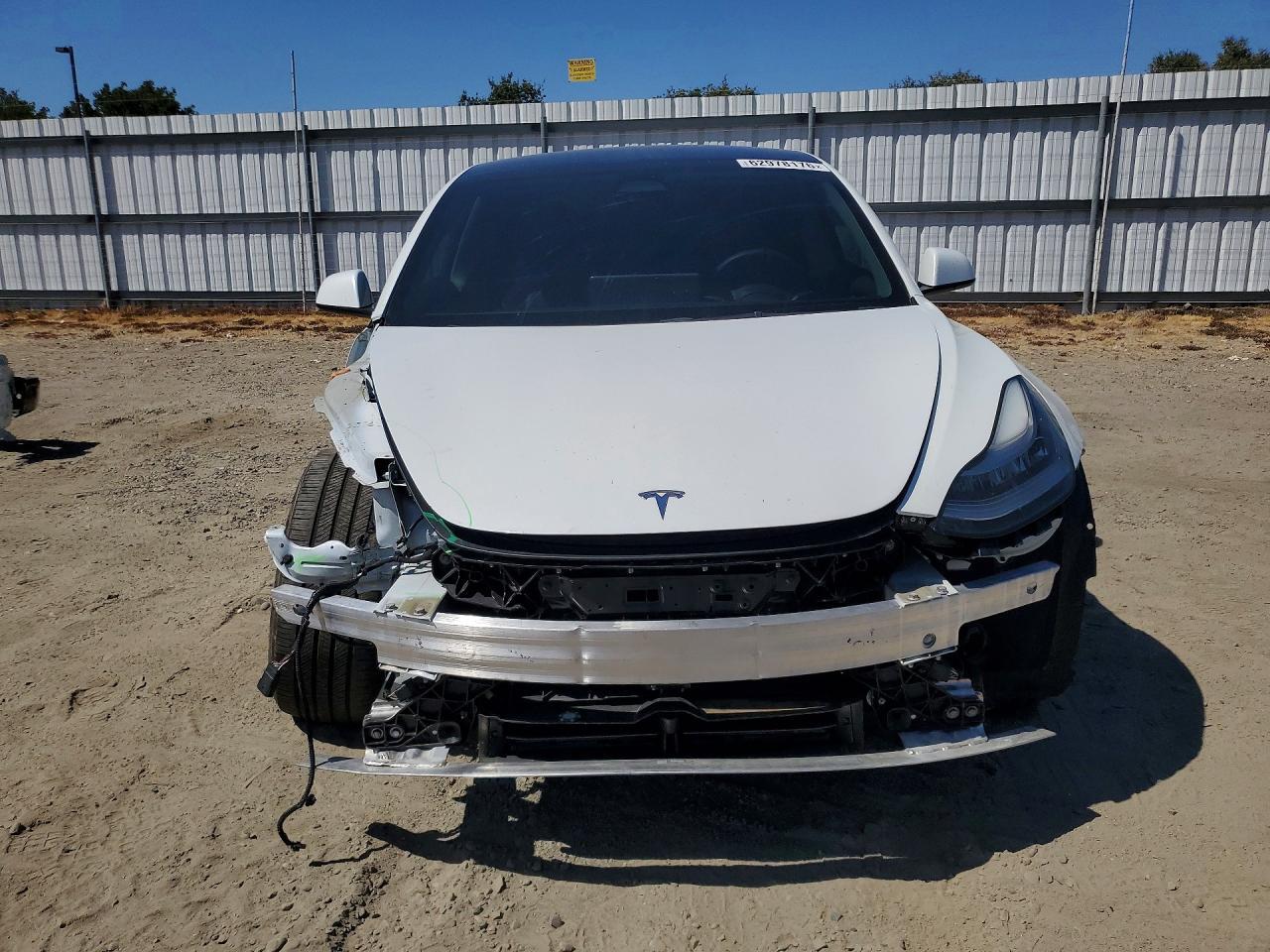 2022 Tesla Model 3 - Фото 5
