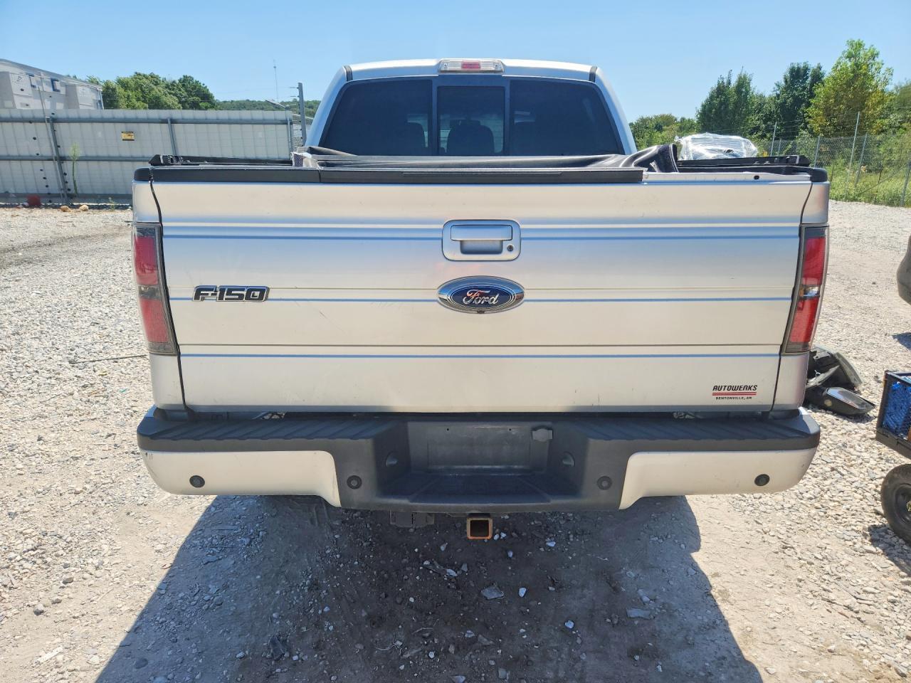 2012 Ford F150 Supercrew - Image 6