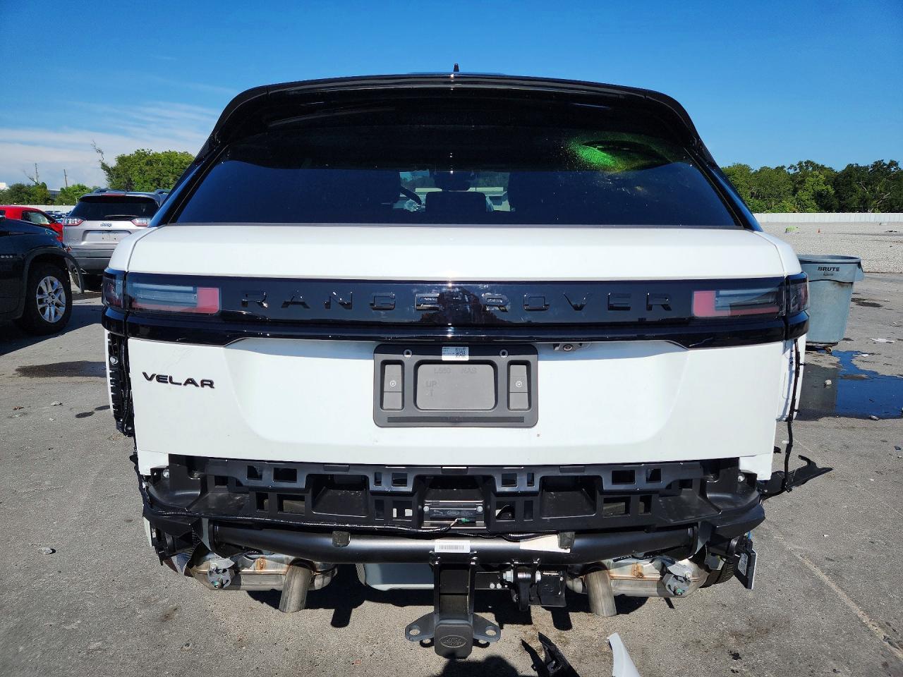 2026 Land Rover Range Rover Velar Dynamic Se - Image 6