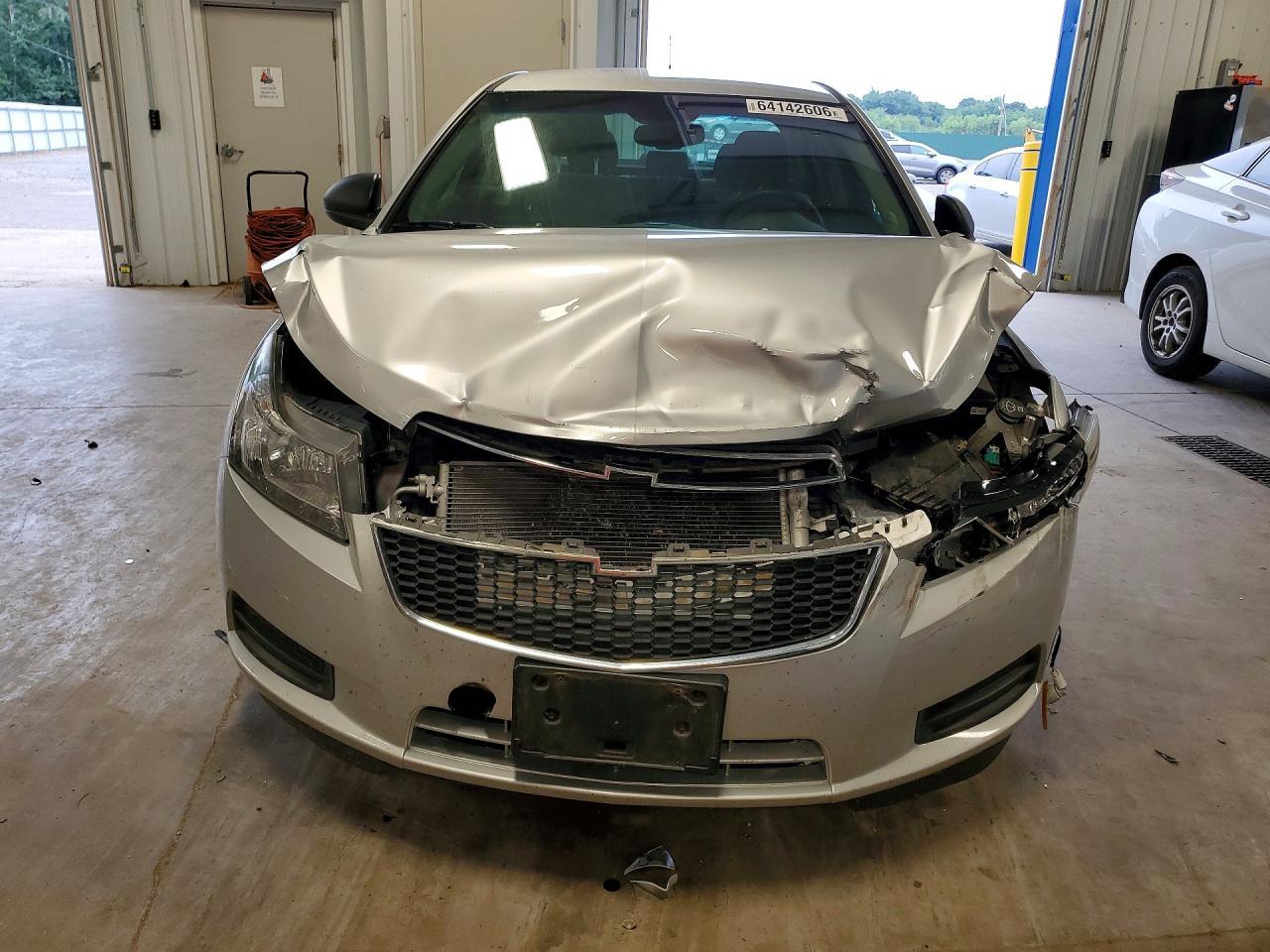 2011 Chevrolet Cruze Ls - Фото 5