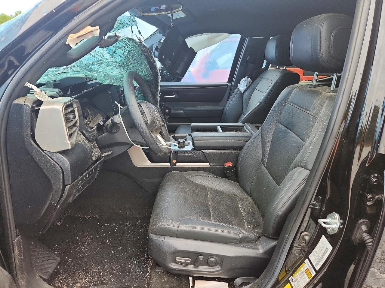 2025 Toyota Tundra - Image 7