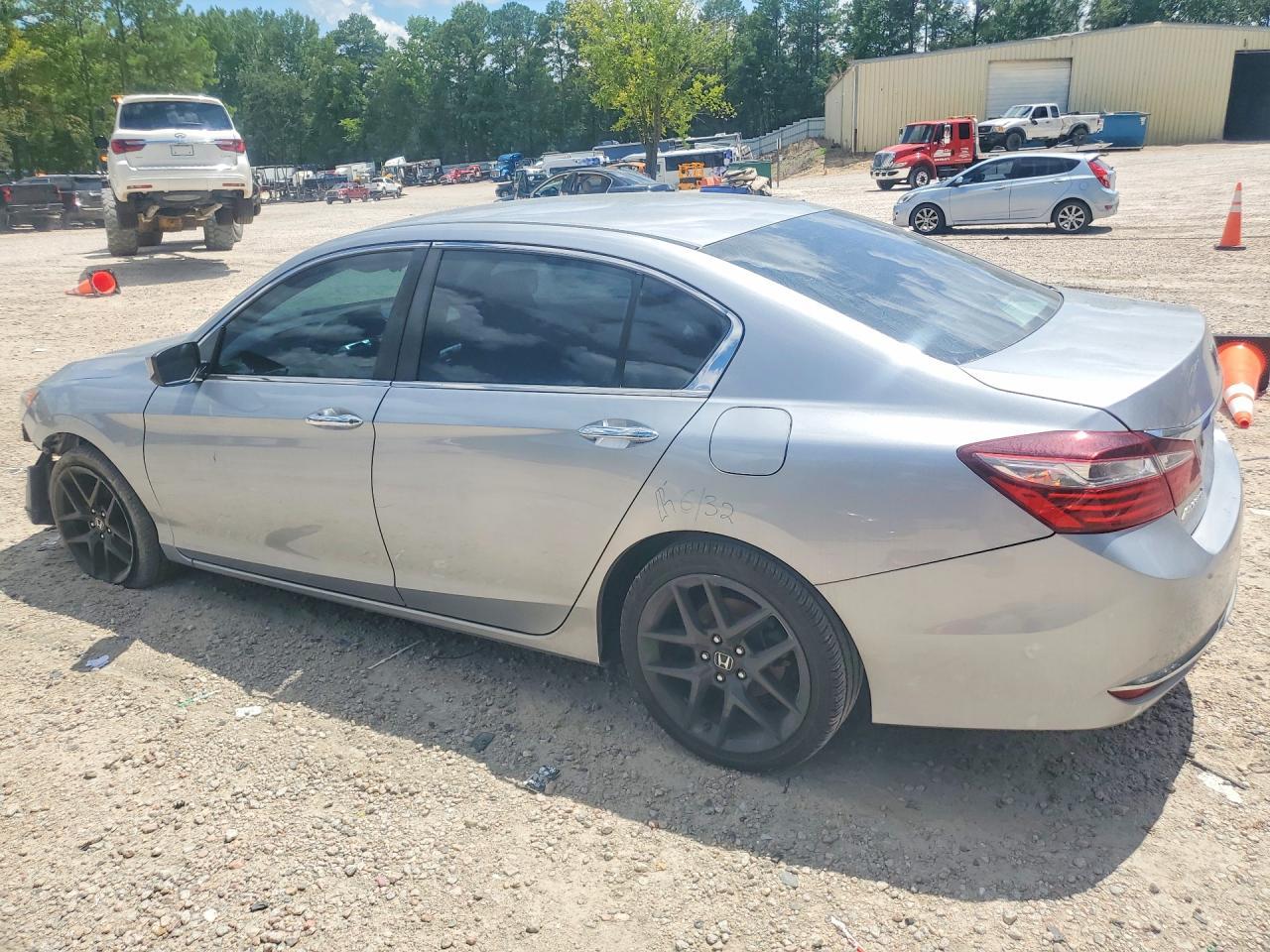 2017 Honda Accord Lx - Image 2
