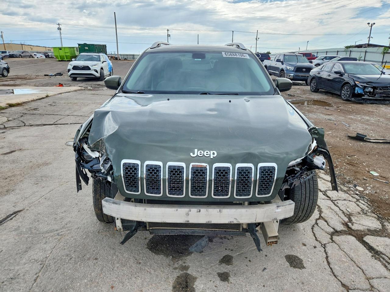 2019 Jeep Cherokee Latitude - Фото 5