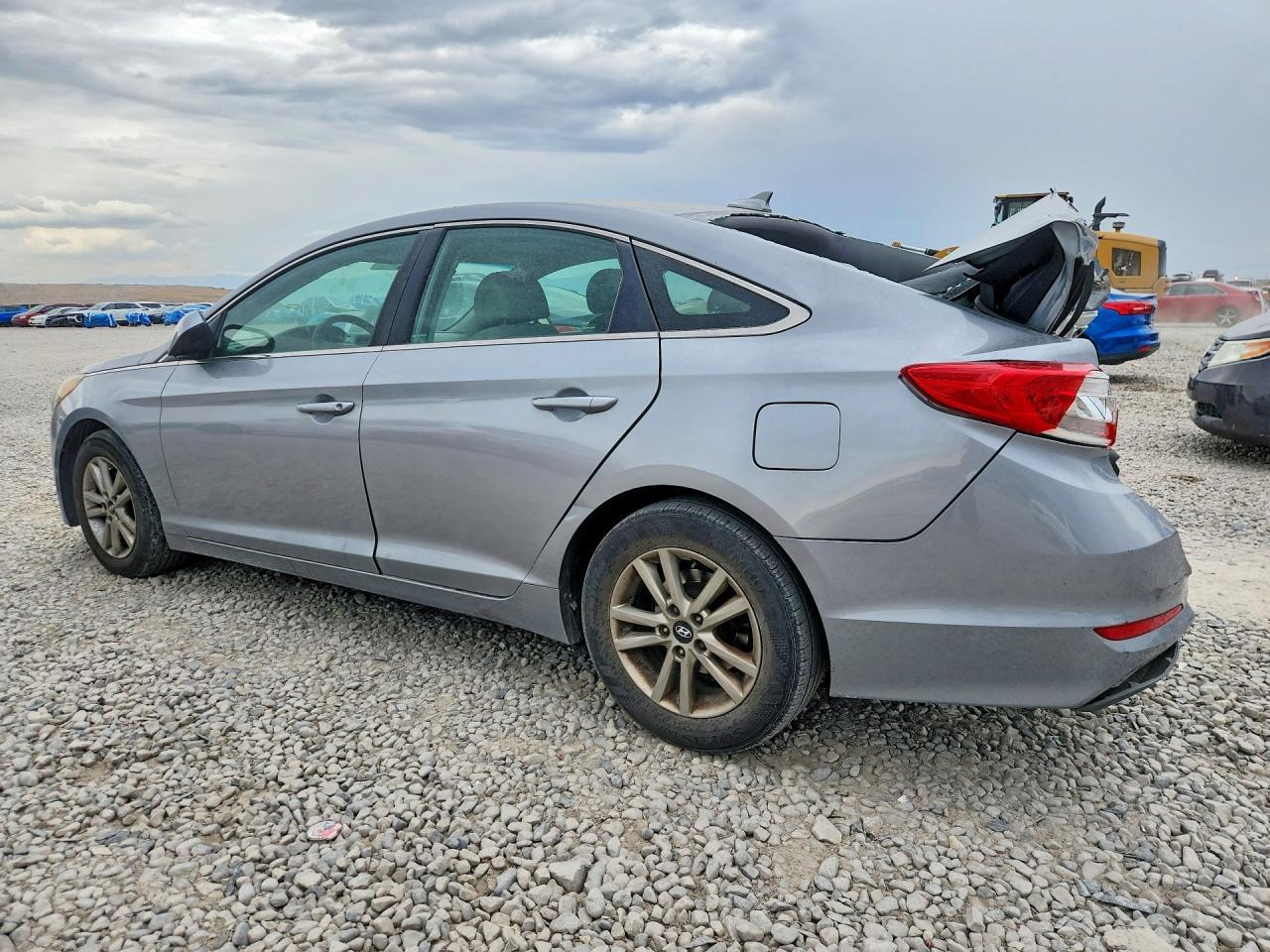 2015 Hyundai Sonata Se - Фото 2