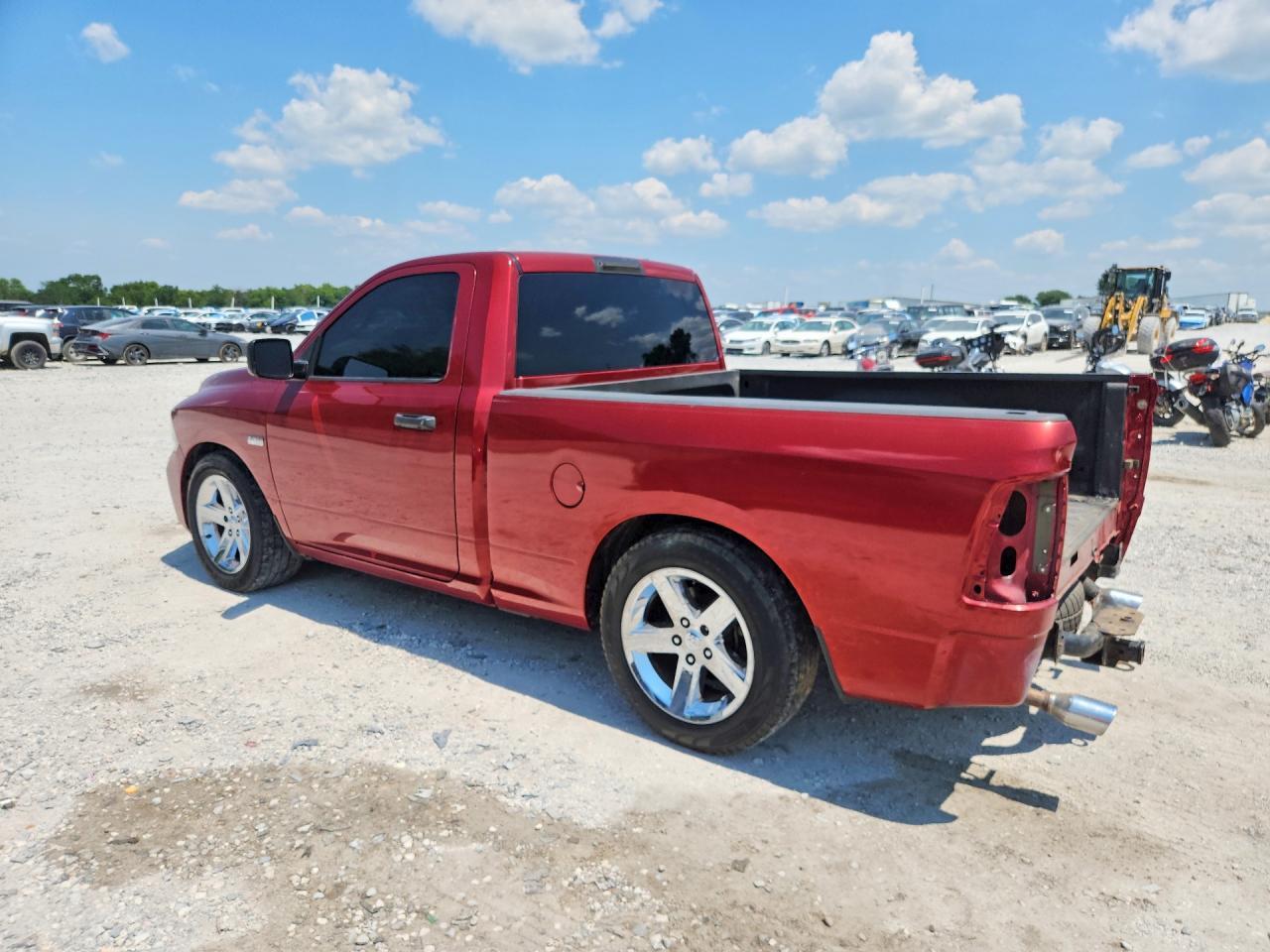 2012 Dodge Ram 1500 St - Фото 2