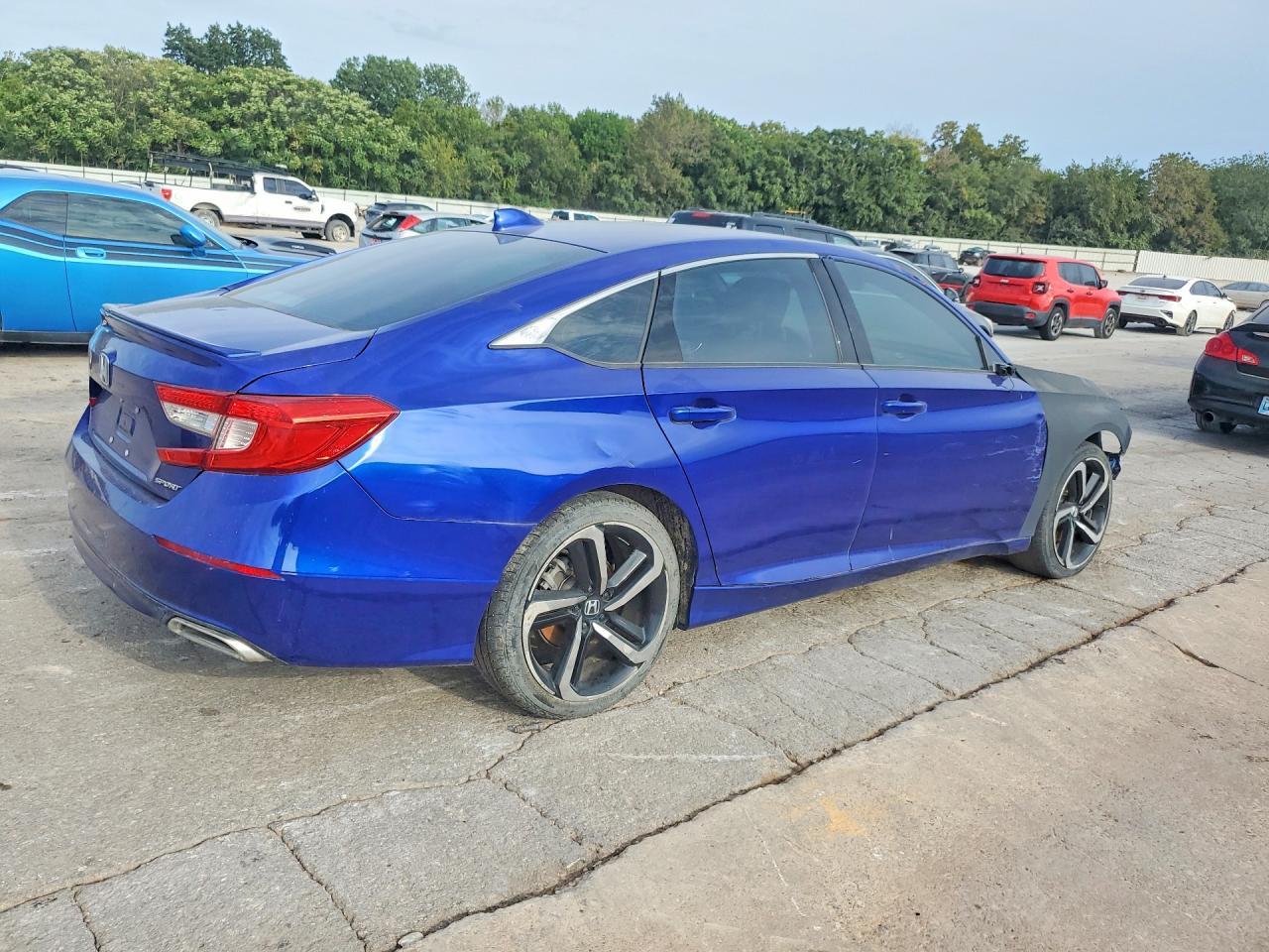 2024 Honda Accord Sport - Image 3