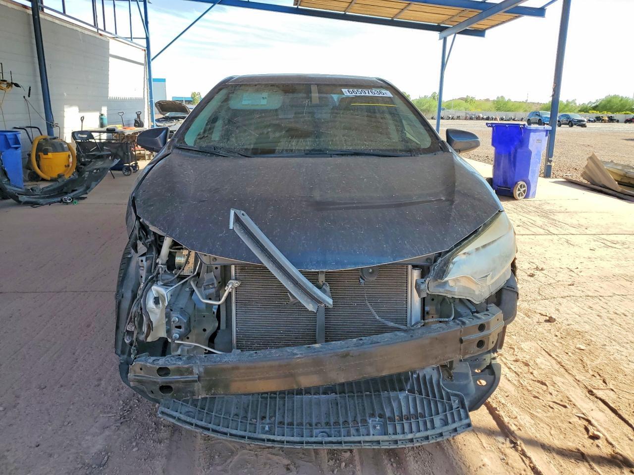 2016 Toyota Corolla Le - Image 5