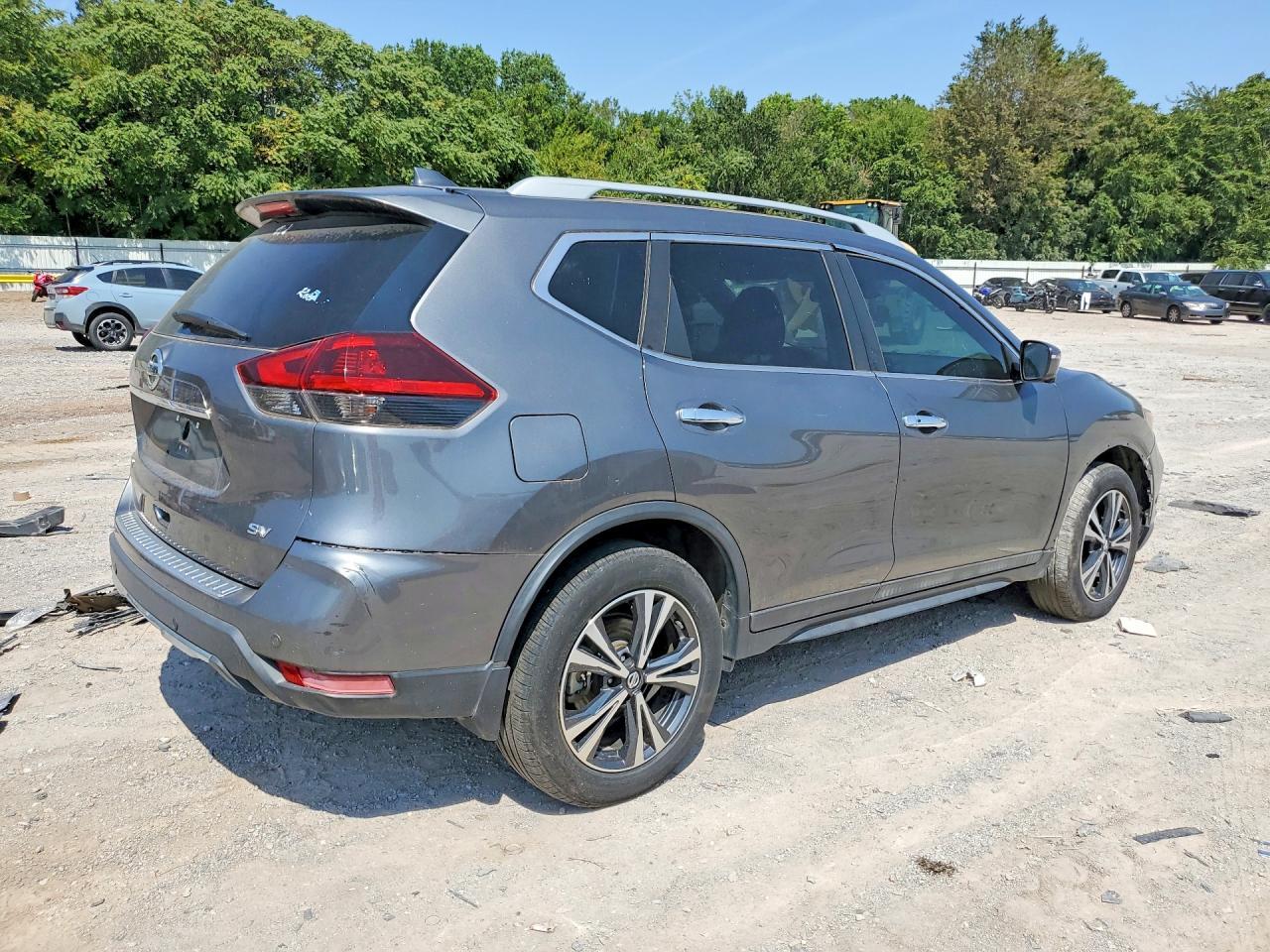 2019 Nissan Rogue Sv - Фото 3