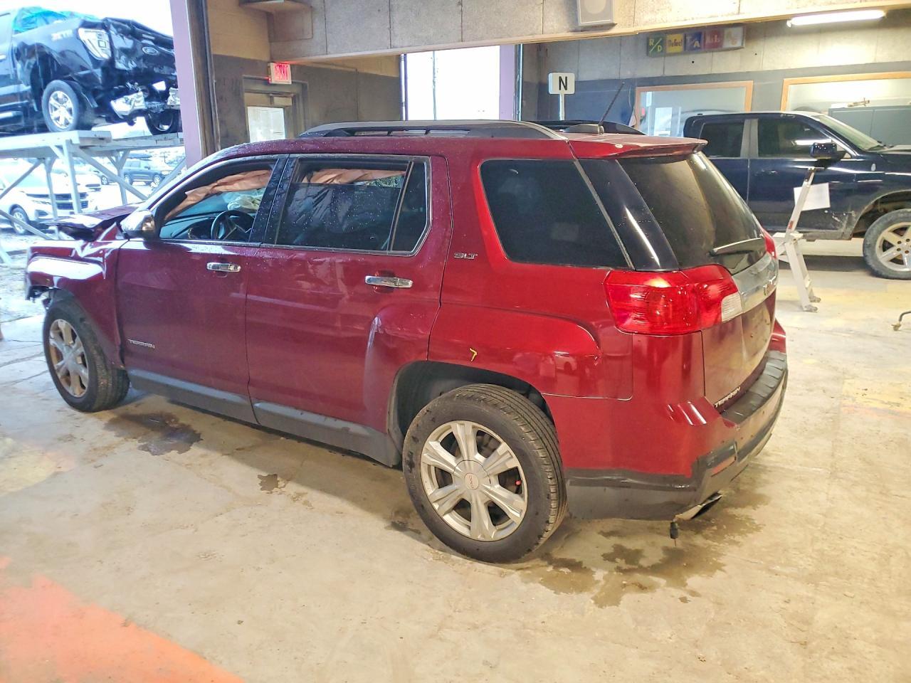 2016 GMC Terrain Slt - Image 2