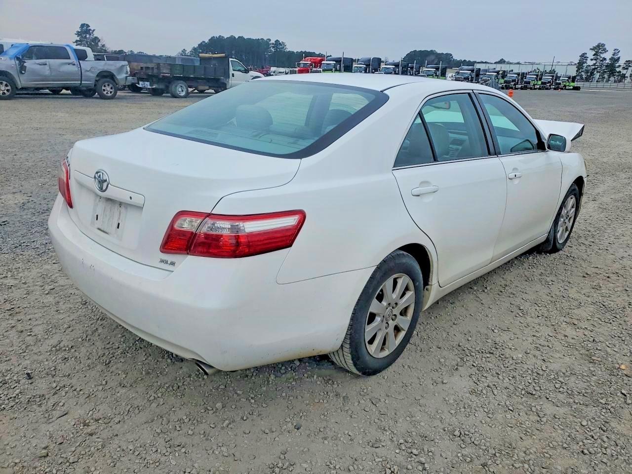 2009 Toyota Camry Xle V6 - Фото 3