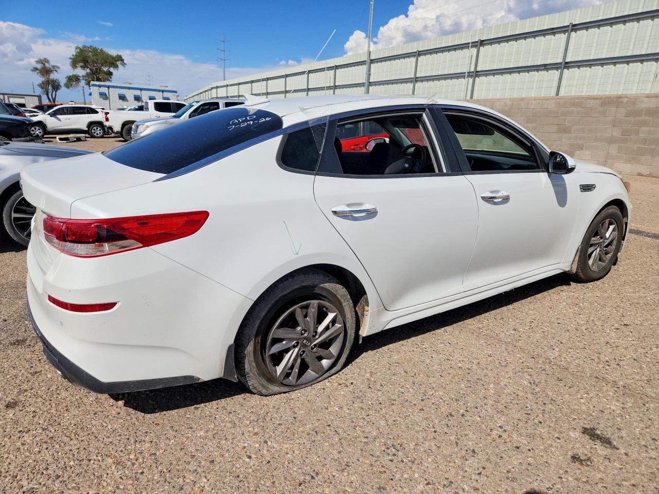 2020 Kia Optima Lx - Фото 3