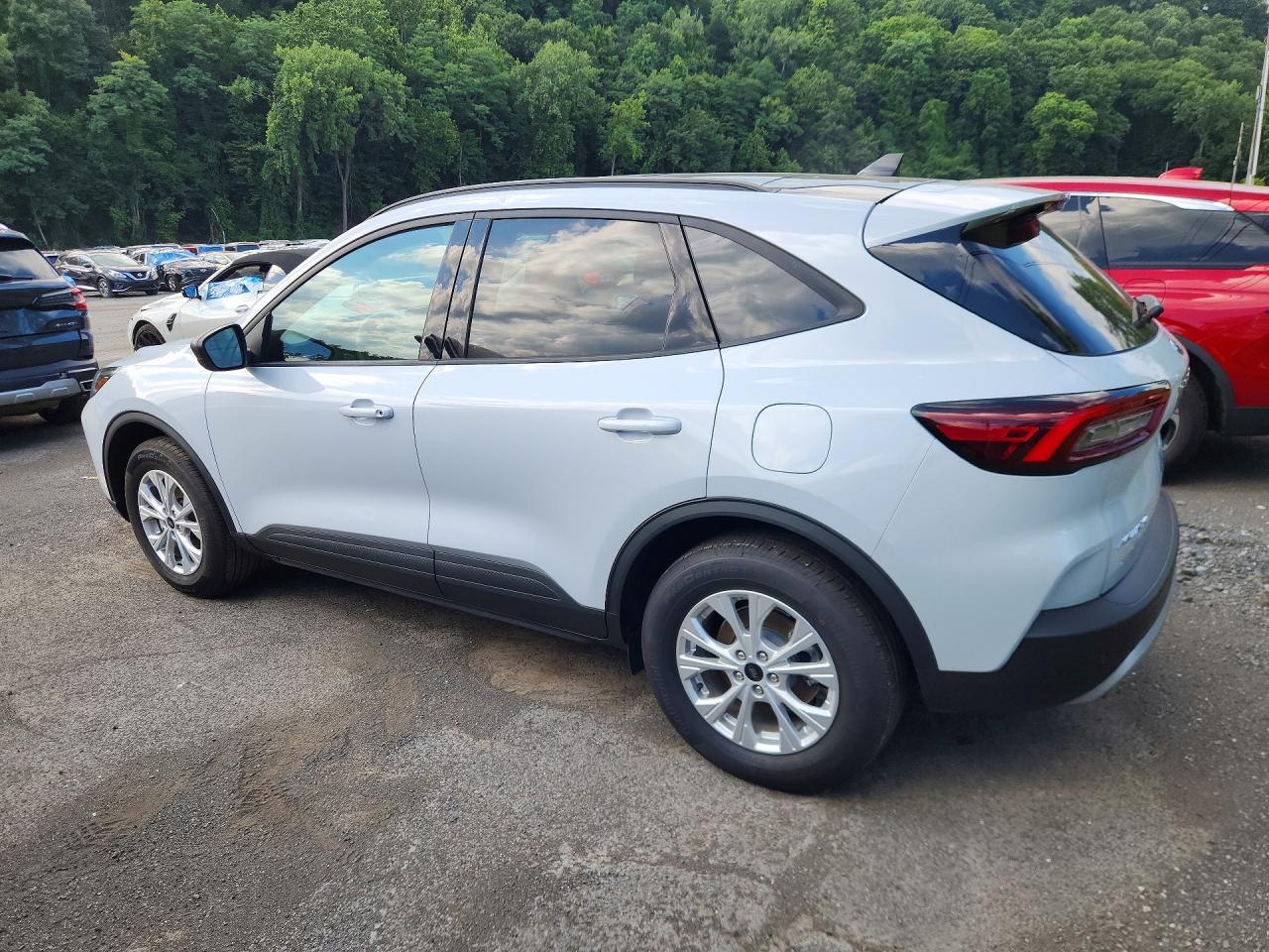2025 Ford Escape Active - Фото 2