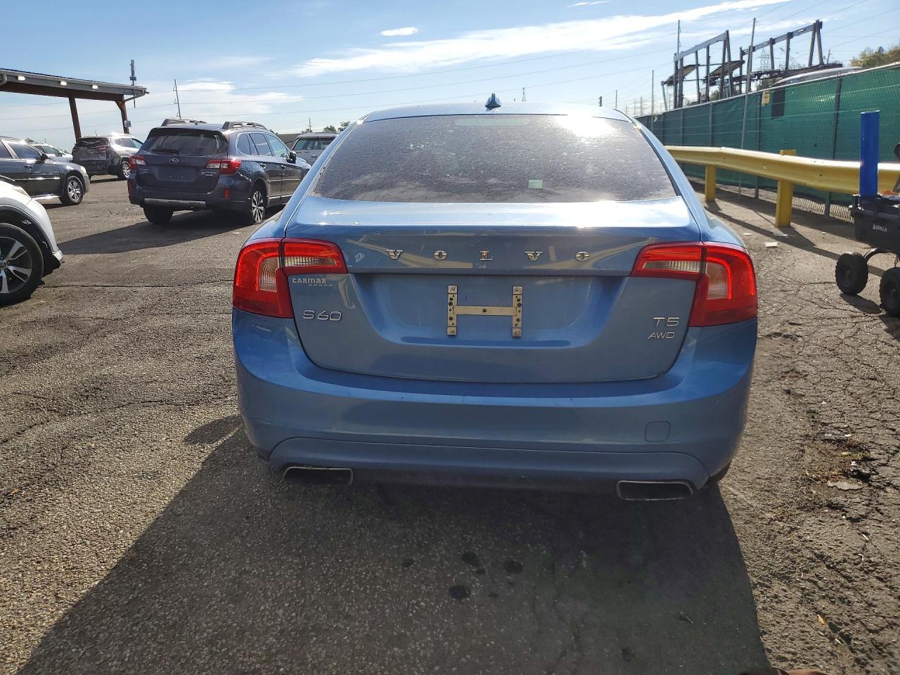 2015 Volvo S60 Premier - Фото 6