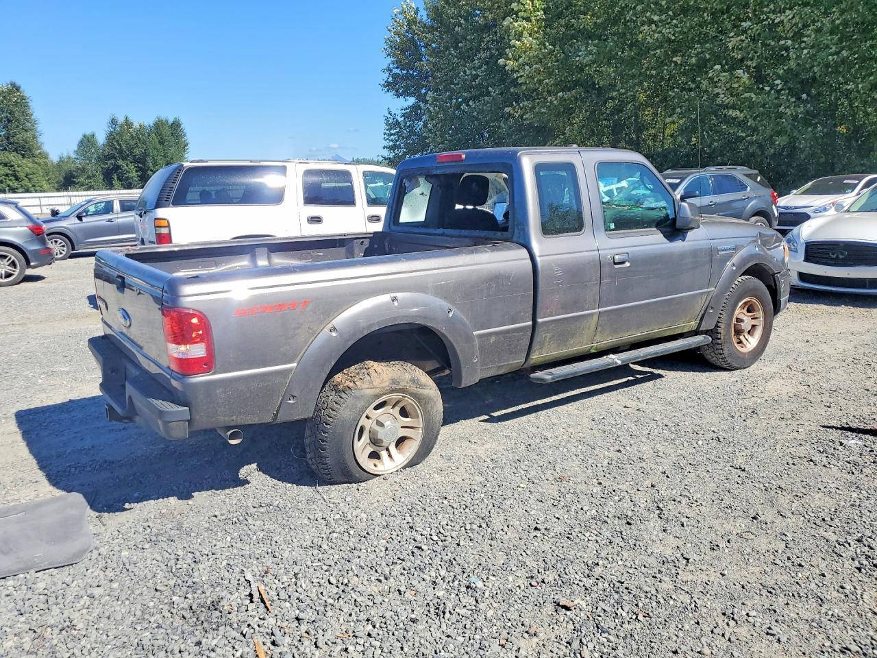 2011 Ford Ranger Super Cab - Image 3