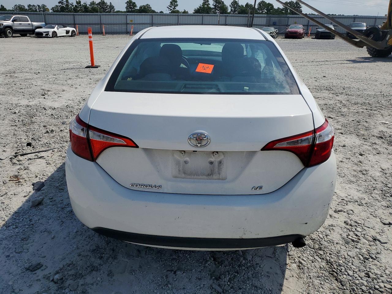 2015 Toyota Corolla Le - Фото 6