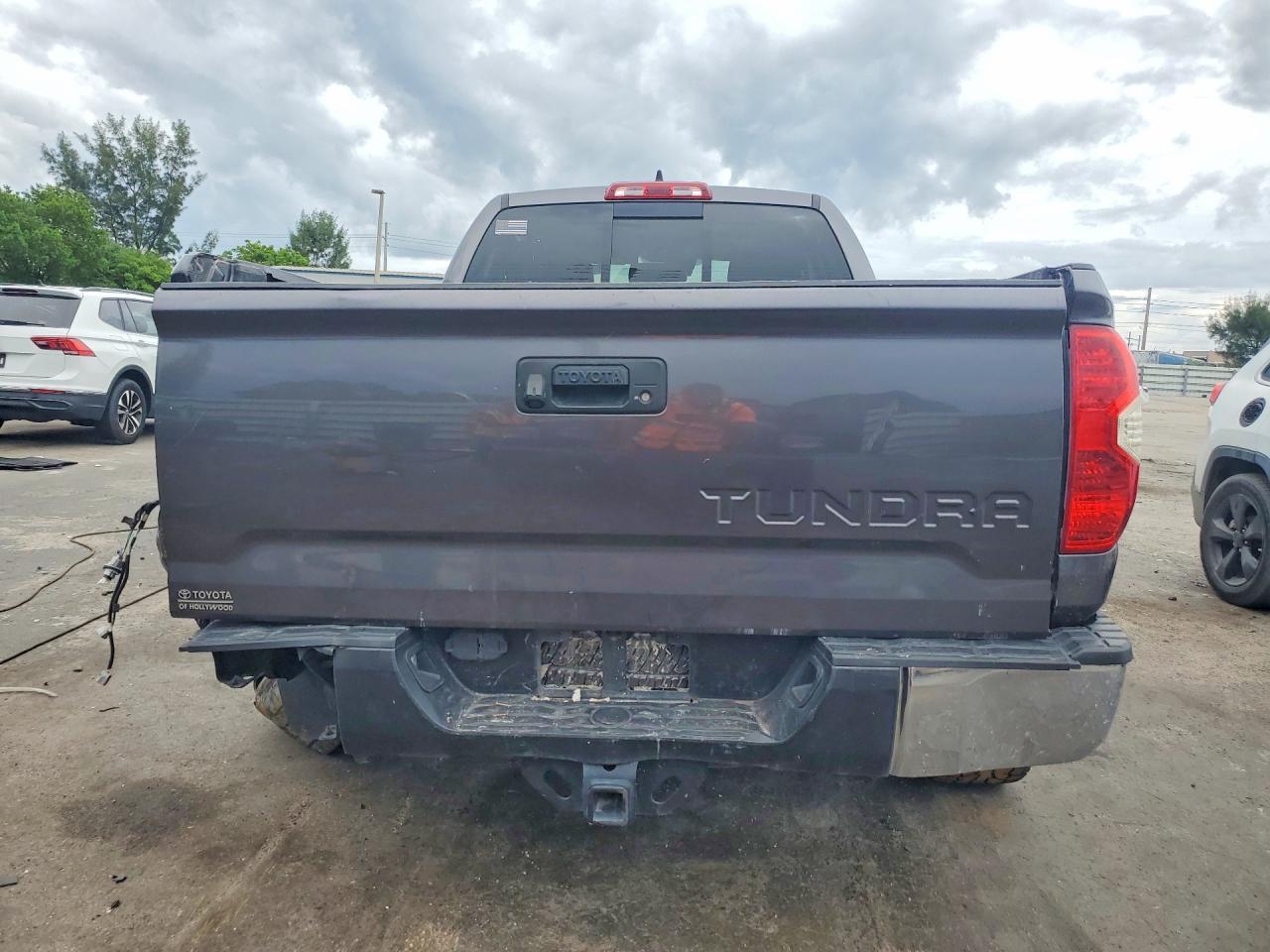 2020 Toyota Tundra Sr5 - Фото 6