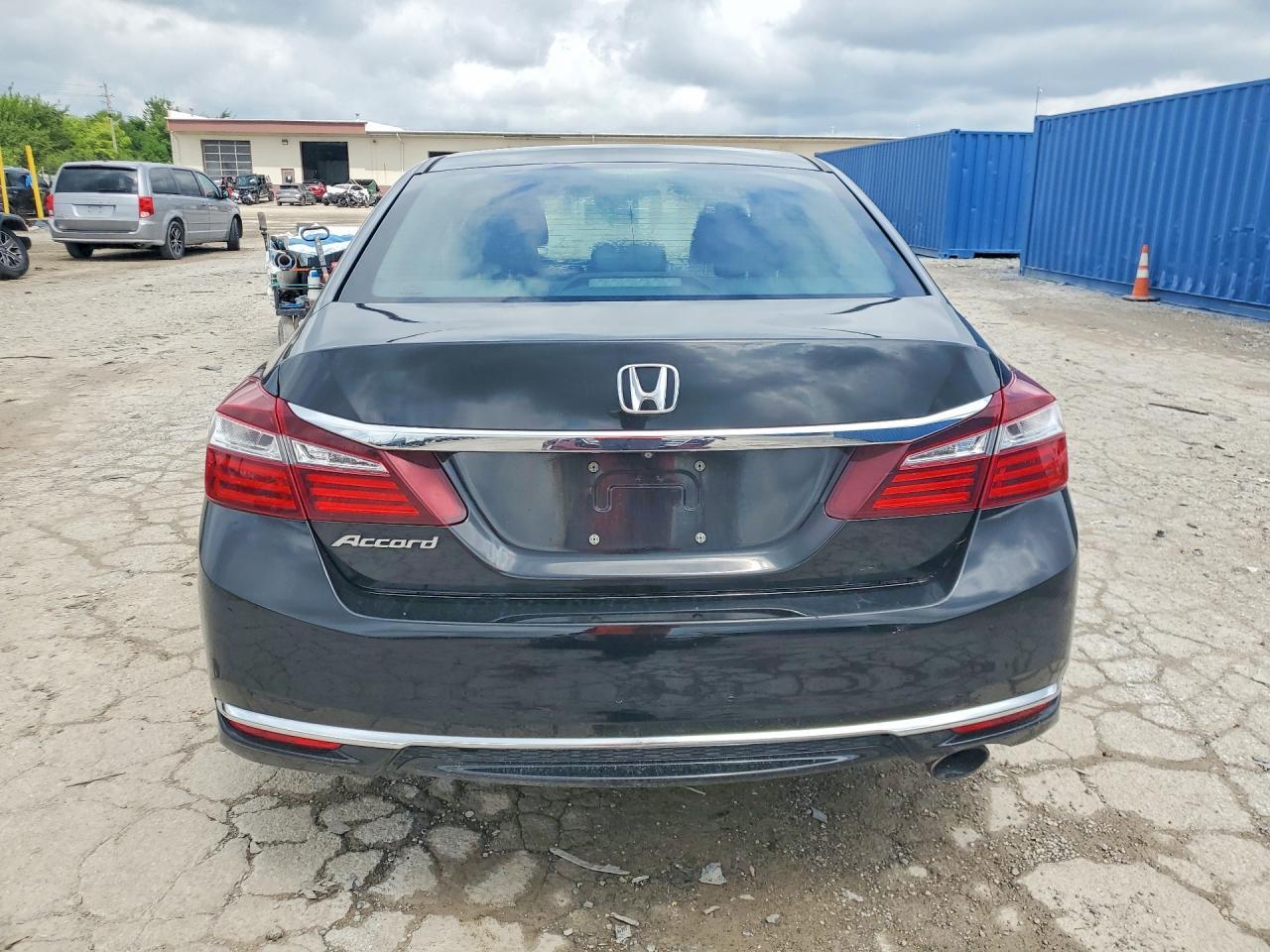 2017 Honda Accord Lx - Фото 6