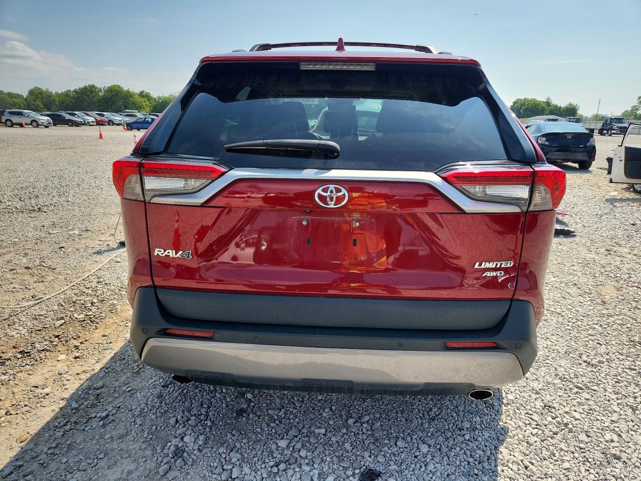 2021 Toyota Rav4 Limited - Фото 6