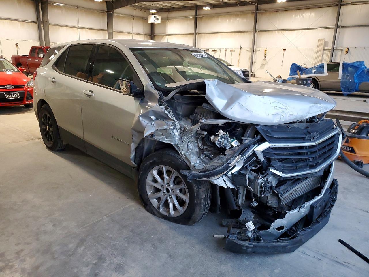 2018 Chevrolet Equinox Ls - Image 4