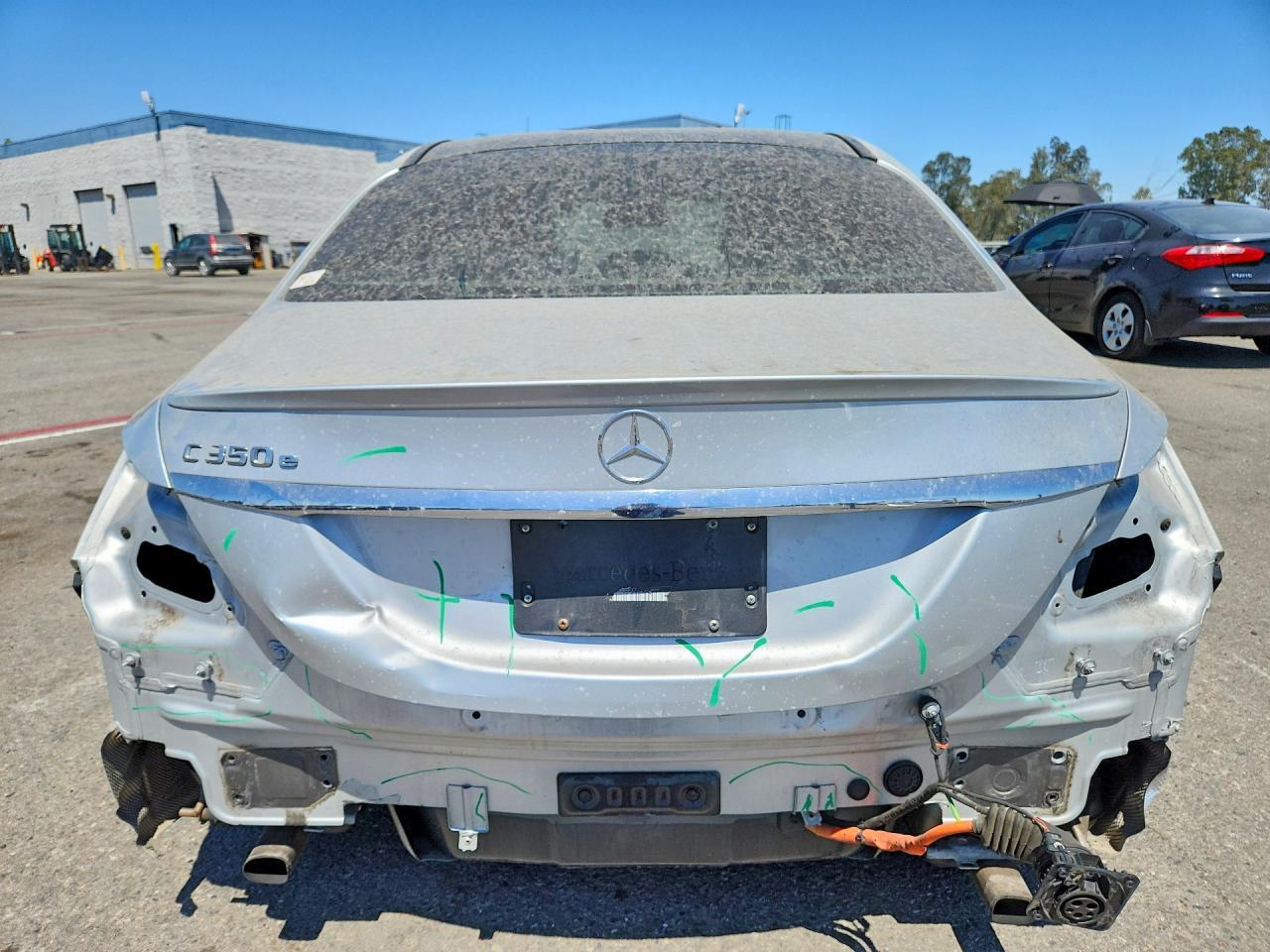 2016 Mercedes-Benz C 350E - Image 6