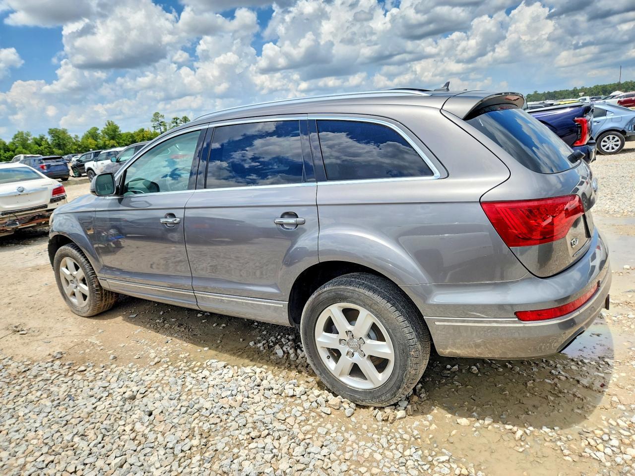 2011 Audi Q7 Premium Plus - Фото 2