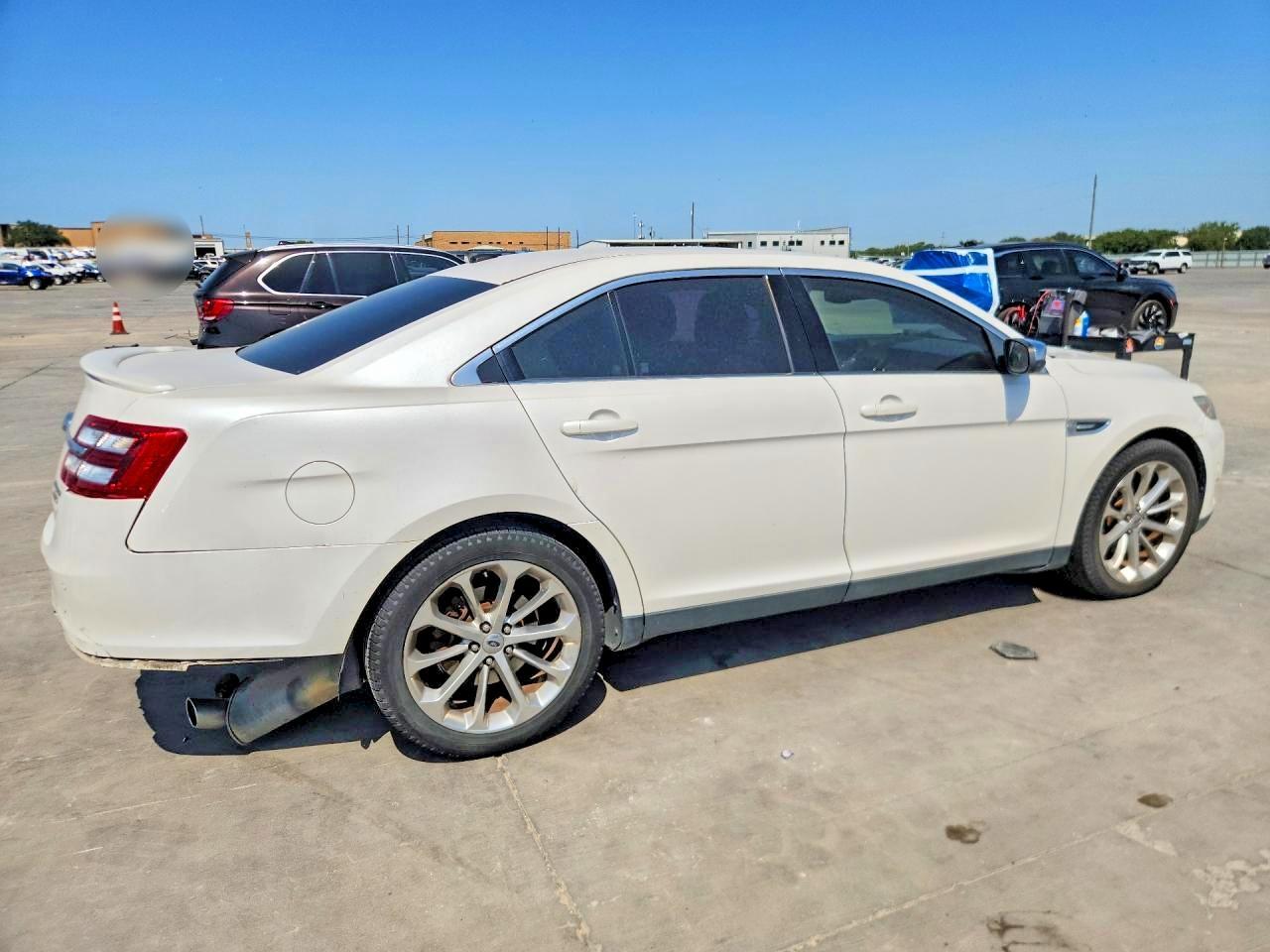 2013 Ford Taurus Limited - Фото 3