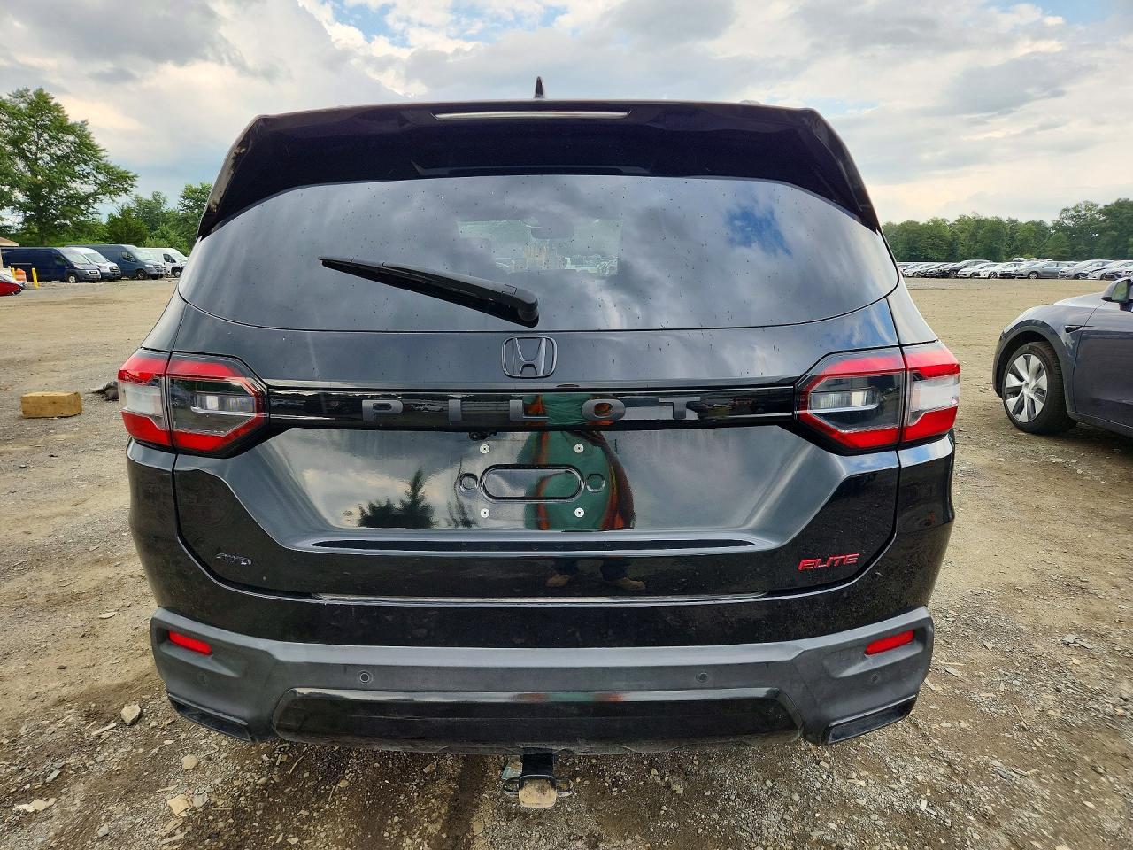 2024 Honda Pilot Elite - Фото 6
