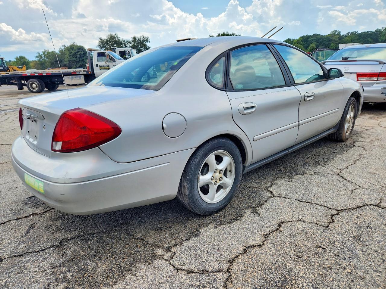 2003 Ford Taurus Ses - Фото 3
