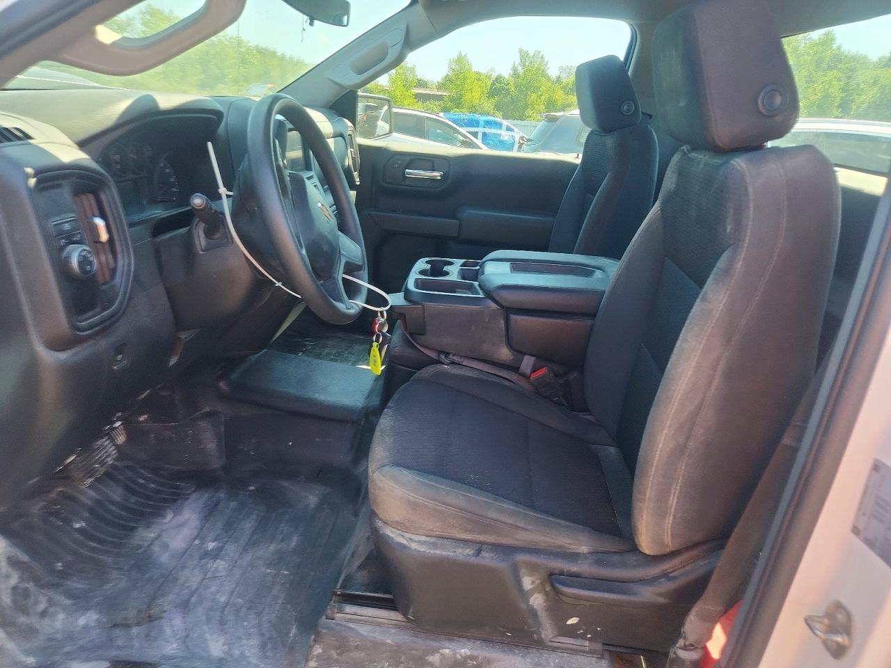 2023 Chevrolet Silverado C1500 - Фото 7