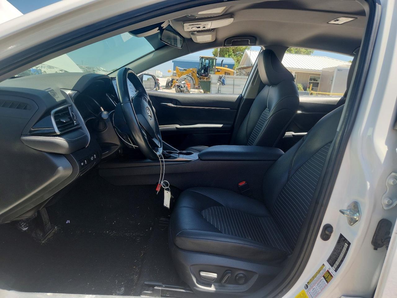 2022 Toyota Camry Se - Фото 7