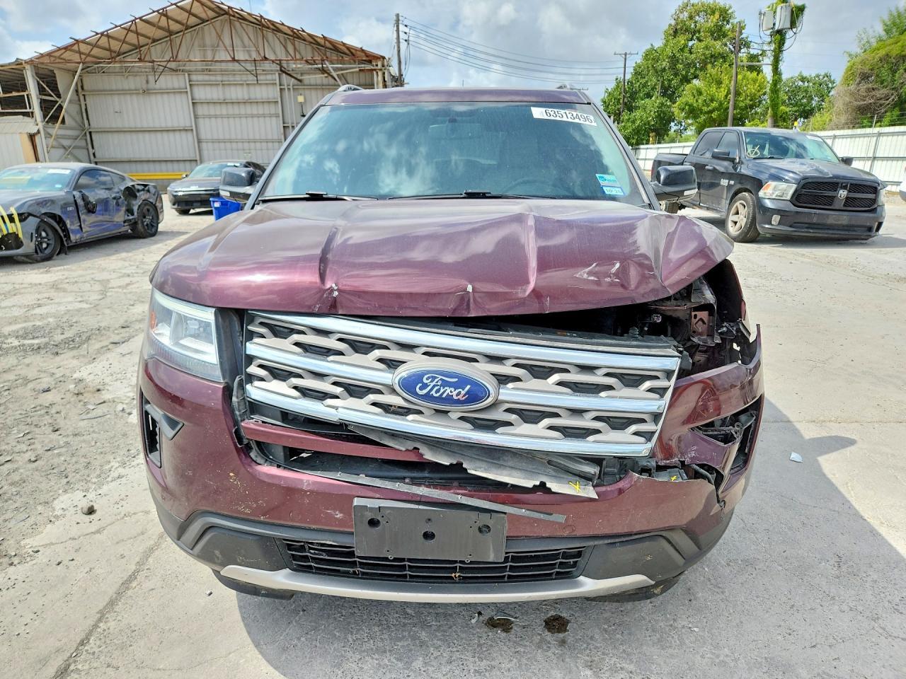 2018 Ford Explorer Xlt - Фото 5