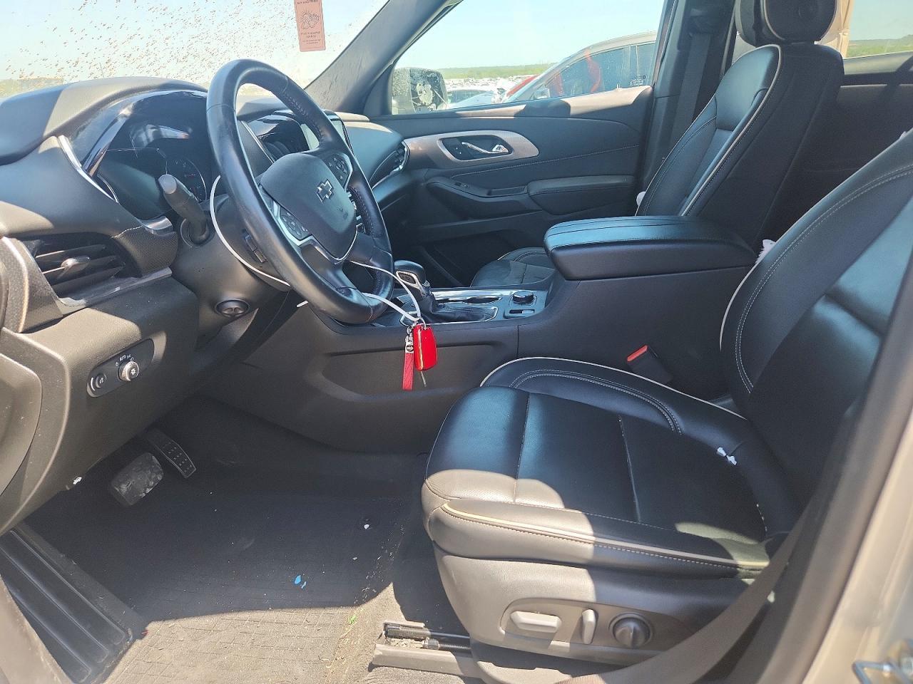 2022 Chevrolet Traverse Premier - Фото 7