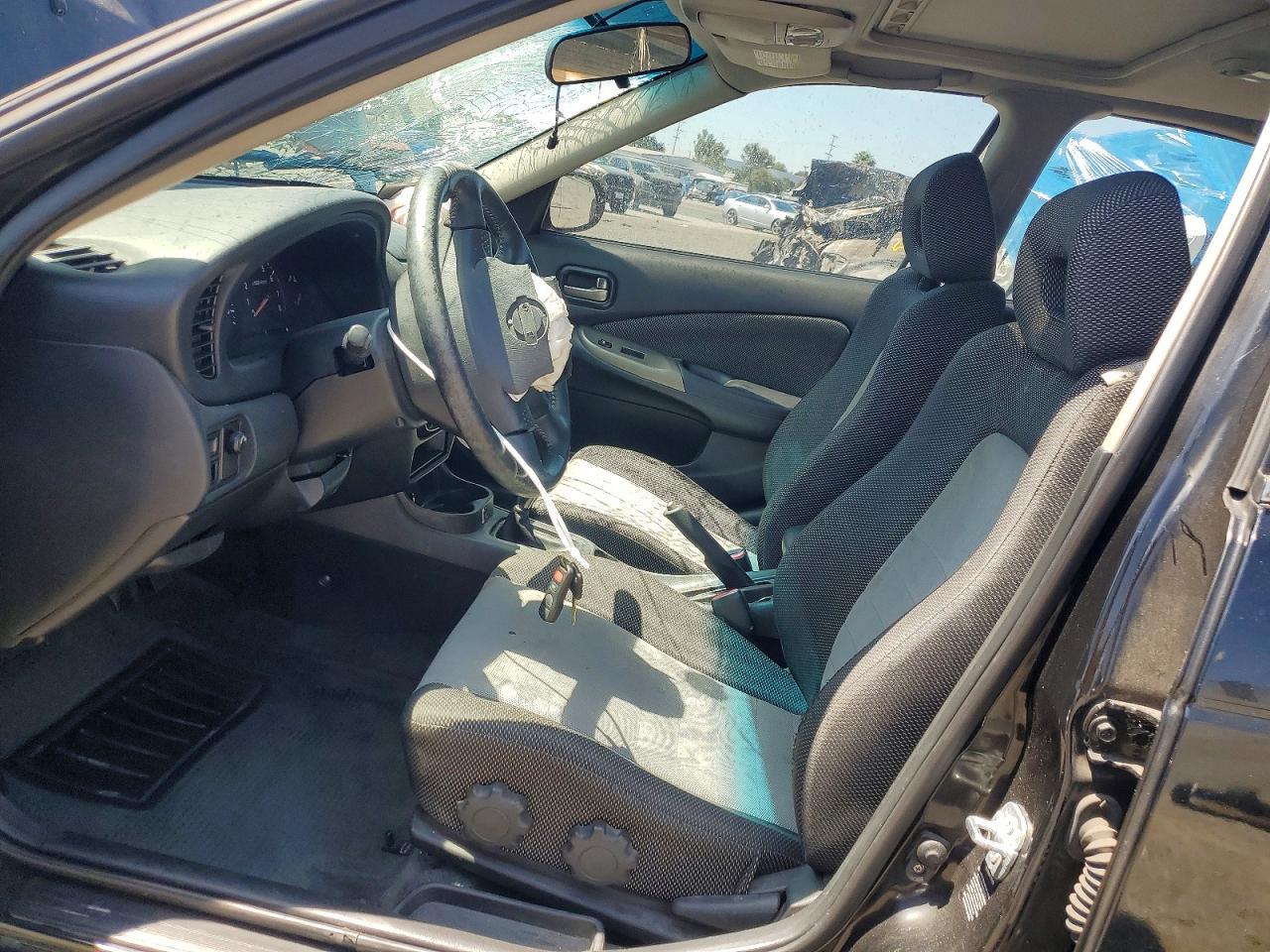 2004 Nissan Sentra 2.5S - Image 7