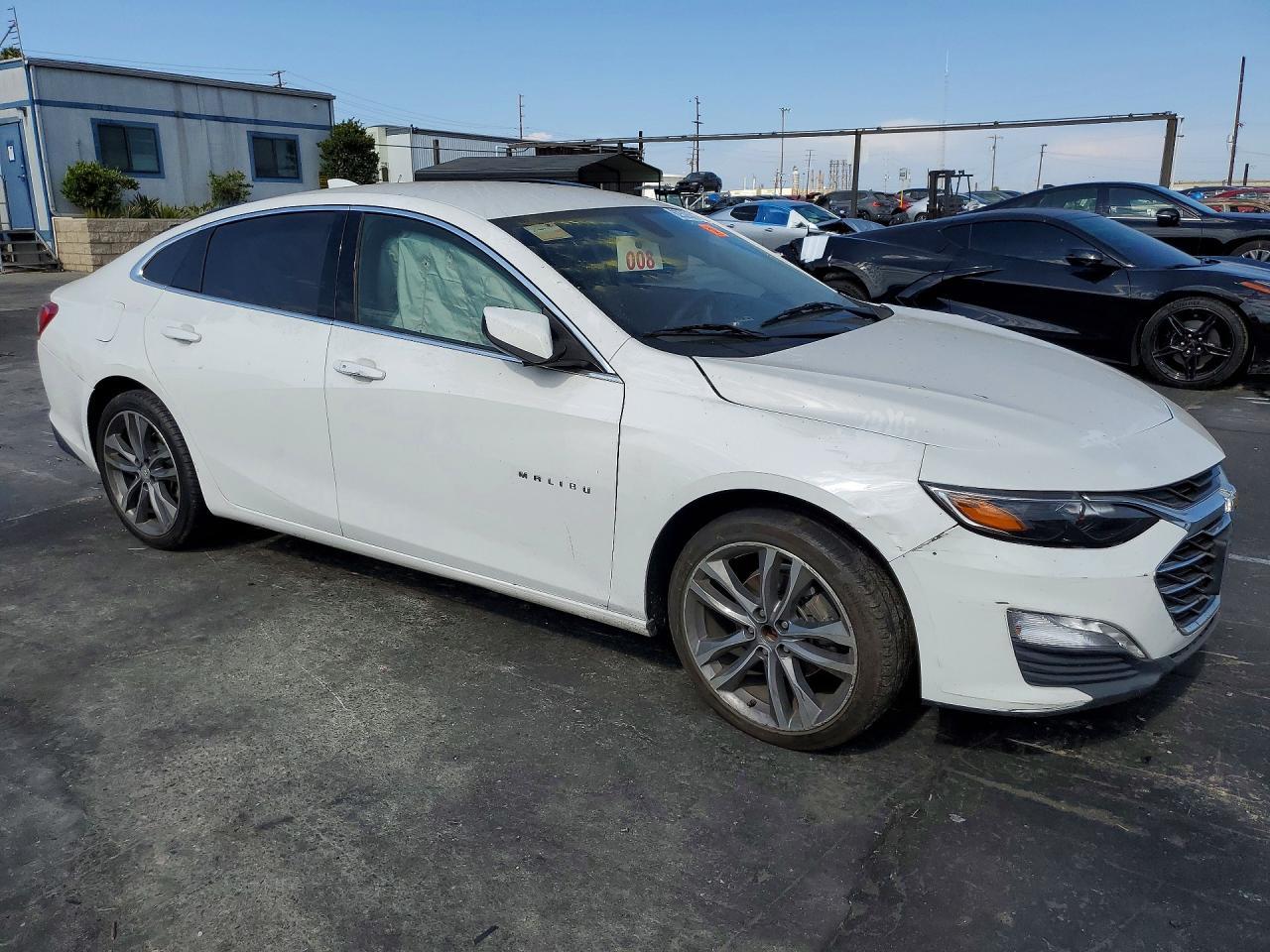 2021 Chevrolet Malibu Lt - Image 4
