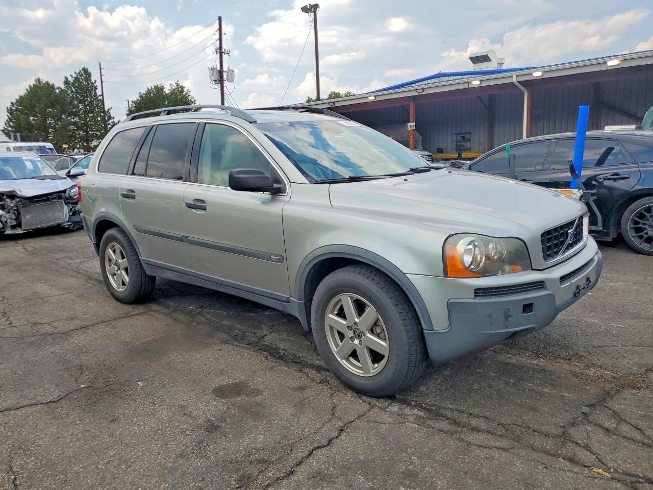2005 Volvo Xc90 - Image 4
