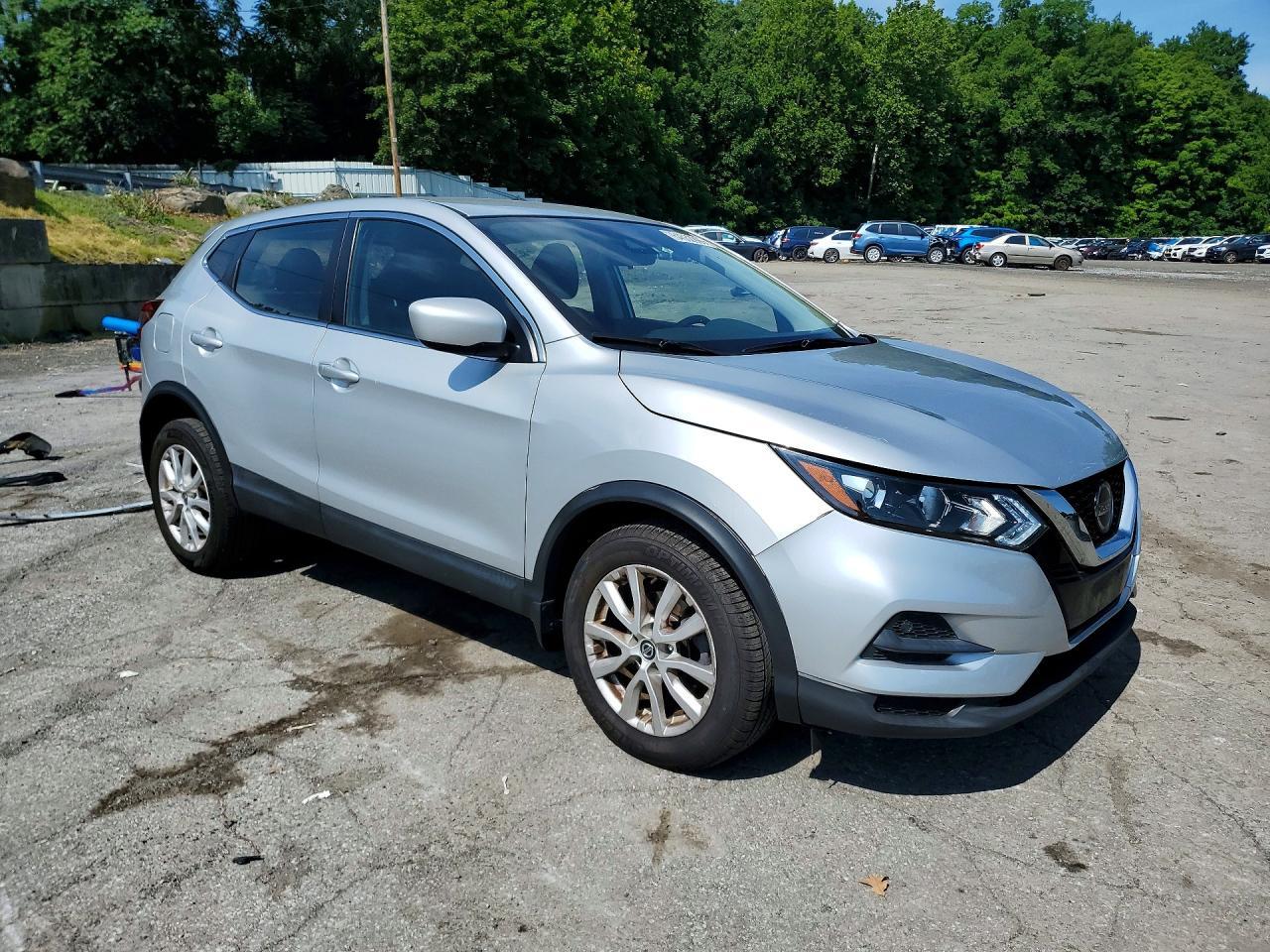 2020 Nissan Rogue Sport S - Фото 4