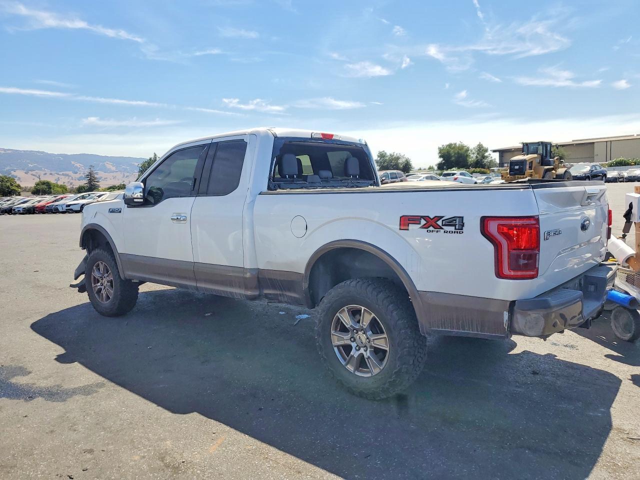 2016 Ford F150 Super Cab - Image 2