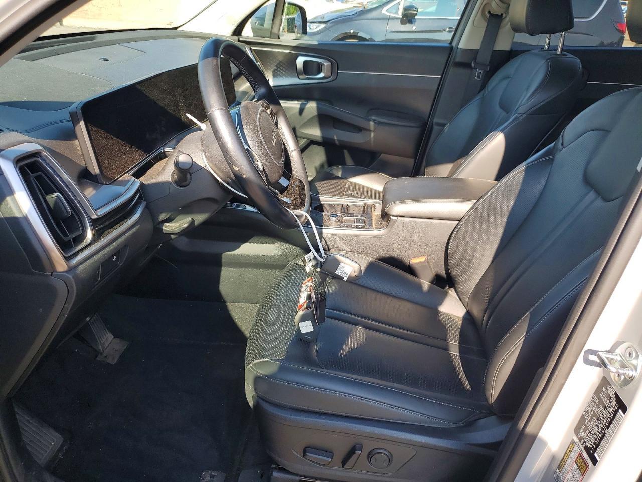 2024 Kia Sorento S - Фото 7
