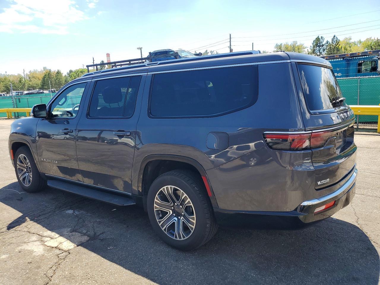 2024 Jeep Wagoneer L Series I - Image 2