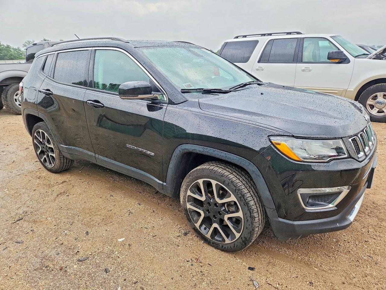 2018 Jeep Compass Limited - Image 4