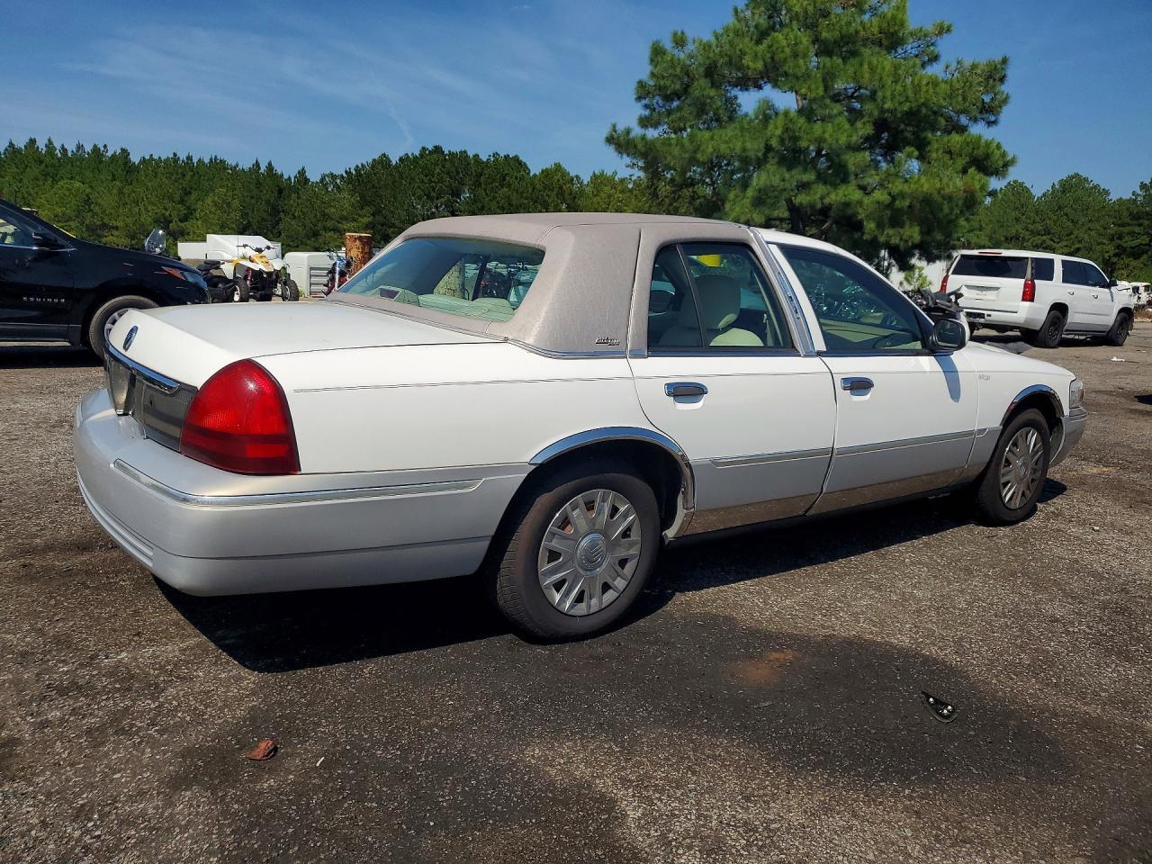 2007 Mercury Grand Marquis Gs - Фото 3