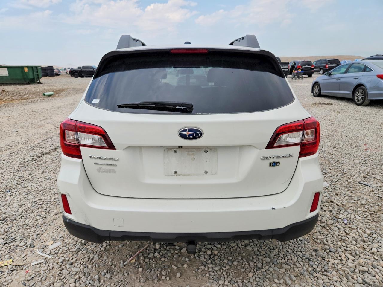 2015 Subaru Outback 2.5I Limited - Image 6