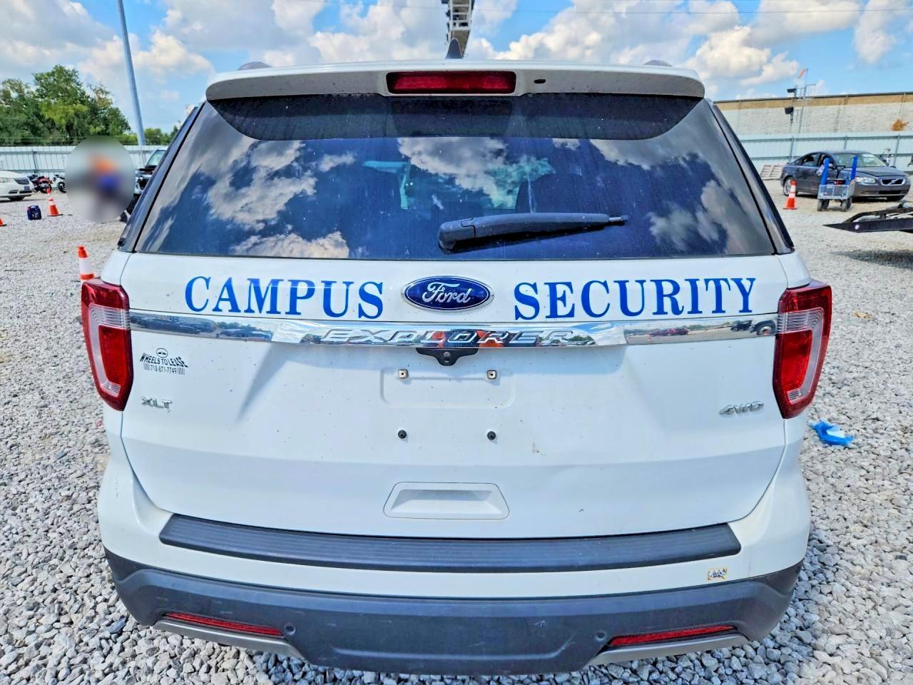 2019 Ford Explorer Xlt - Image 6