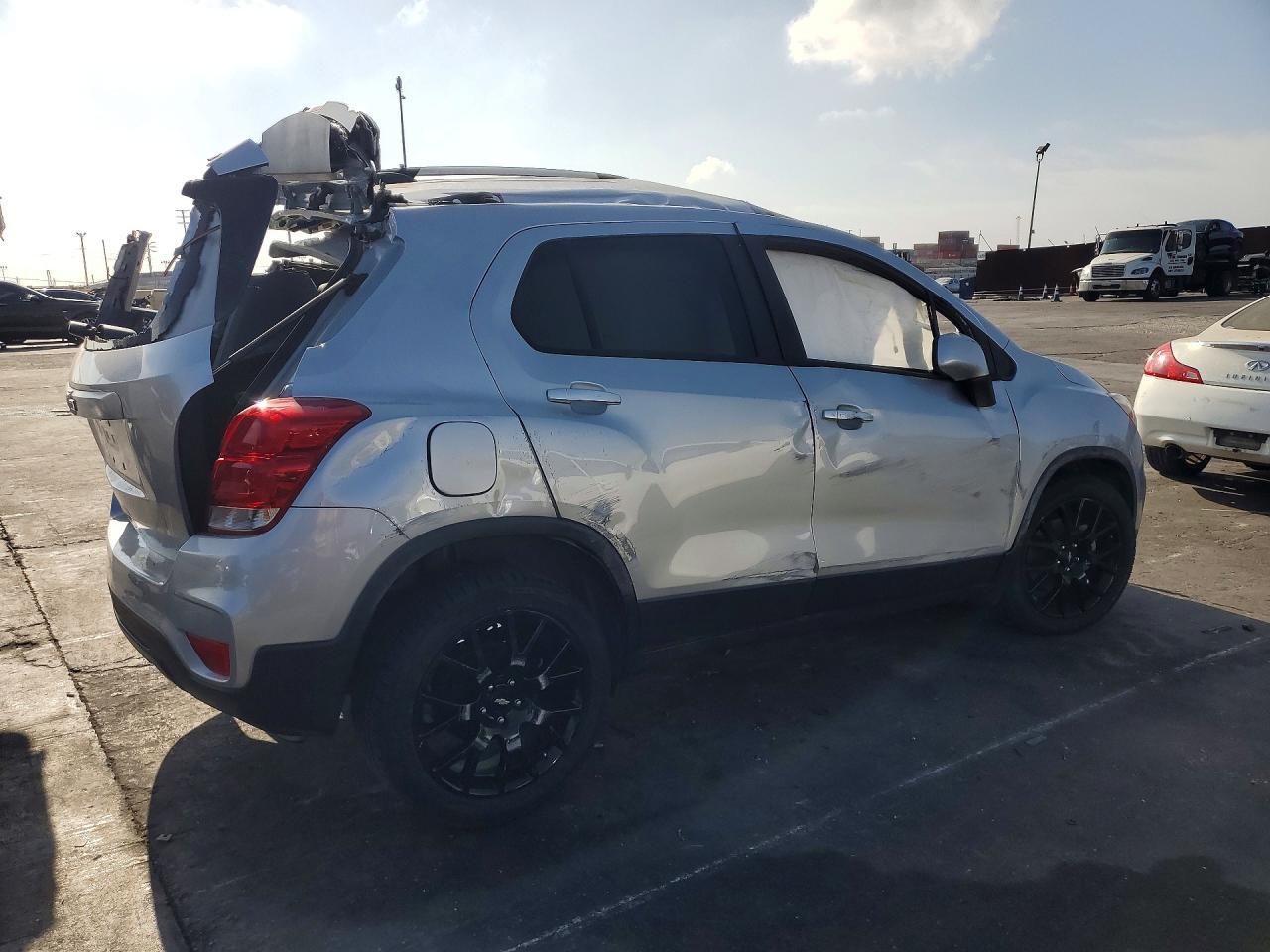 2021 Chevrolet Trax 1Lt - Image 3